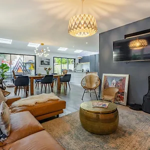 Vallance House , Brighton United Kingdom