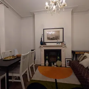 Hill House , London United Kingdom