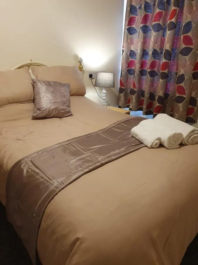 Blackpool Central Apartments 2 Bedroom Ff